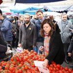 AMED - Li esnafan etîketên bi Kurdî hatin belavkirin
